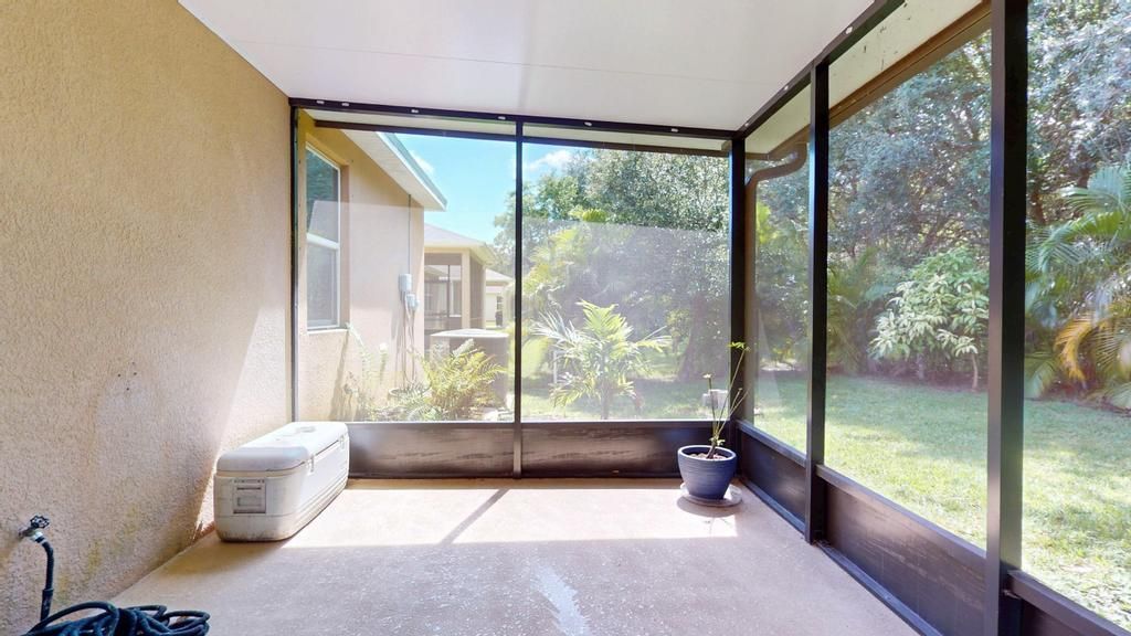 待售: $339,900 (4 贝兹, 2 浴室, 1957 平方英尺)