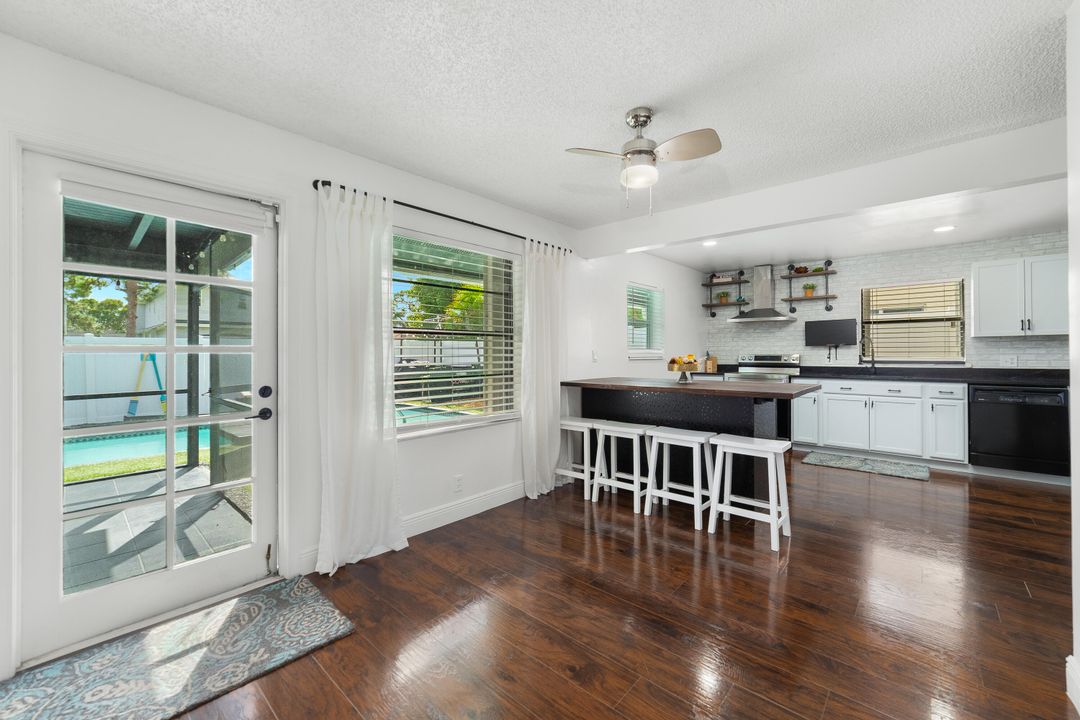 Active With Contract: $599,000 (4 beds, 3 baths, 1705 Square Feet)