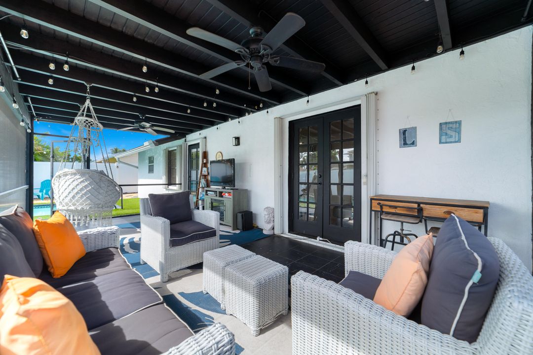 Active With Contract: $599,000 (4 beds, 3 baths, 1705 Square Feet)