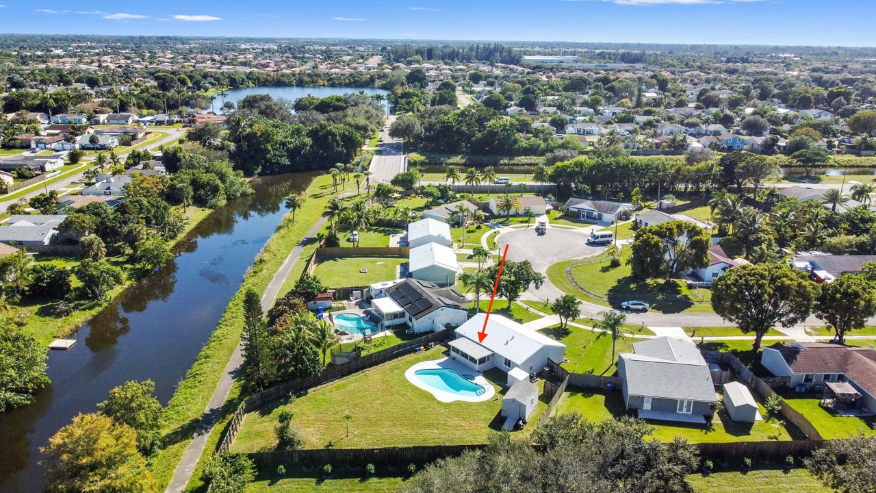 Active With Contract: $475,000 (3 beds, 2 baths, 1152 Square Feet)