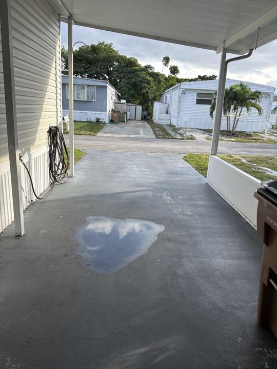 For Sale: $89,000 (2 beds, 2 baths, 1420 Square Feet)