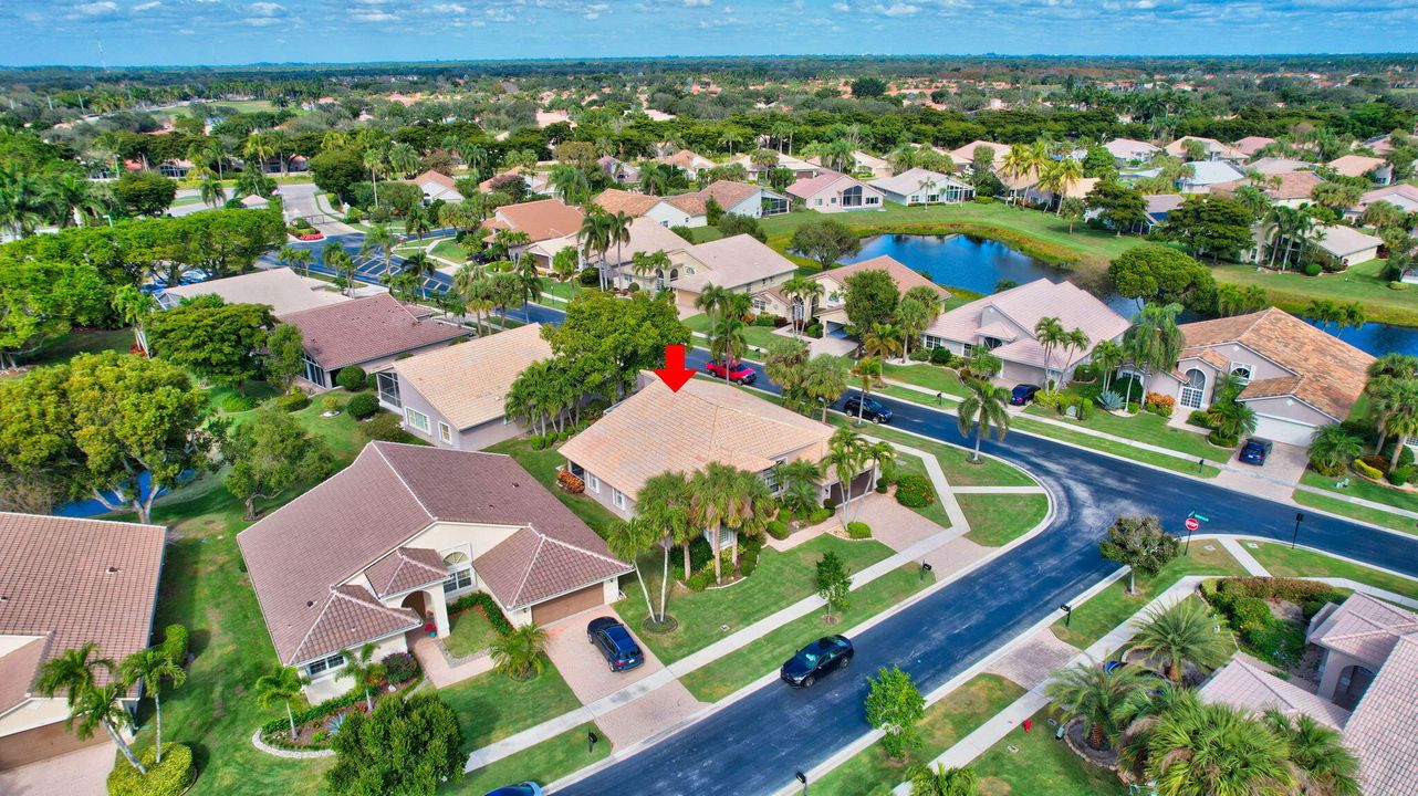 En Venta: $600,000 (3 camas, 2 baños, 2360 Pies cuadrados)