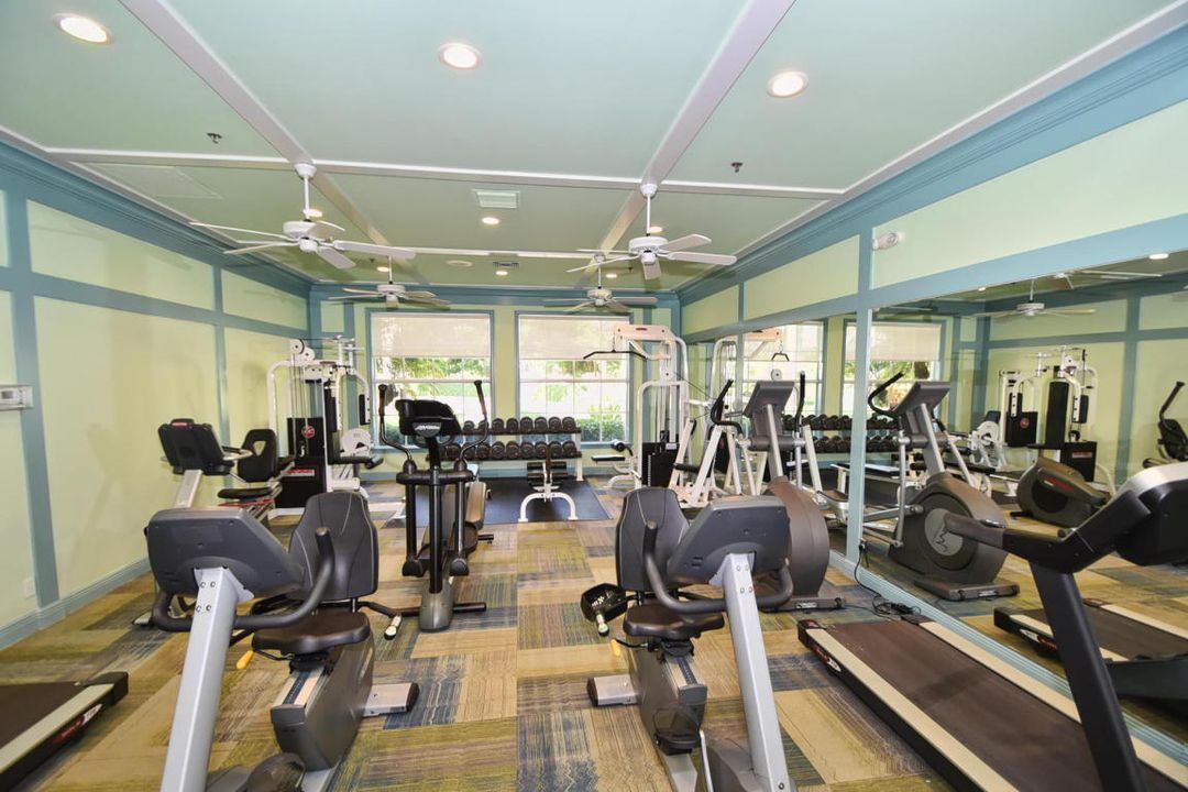 En Venta: $600,000 (3 camas, 2 baños, 2360 Pies cuadrados)