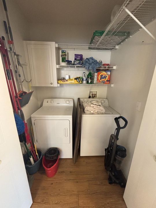 For Sale: $89,000 (2 beds, 2 baths, 1420 Square Feet)