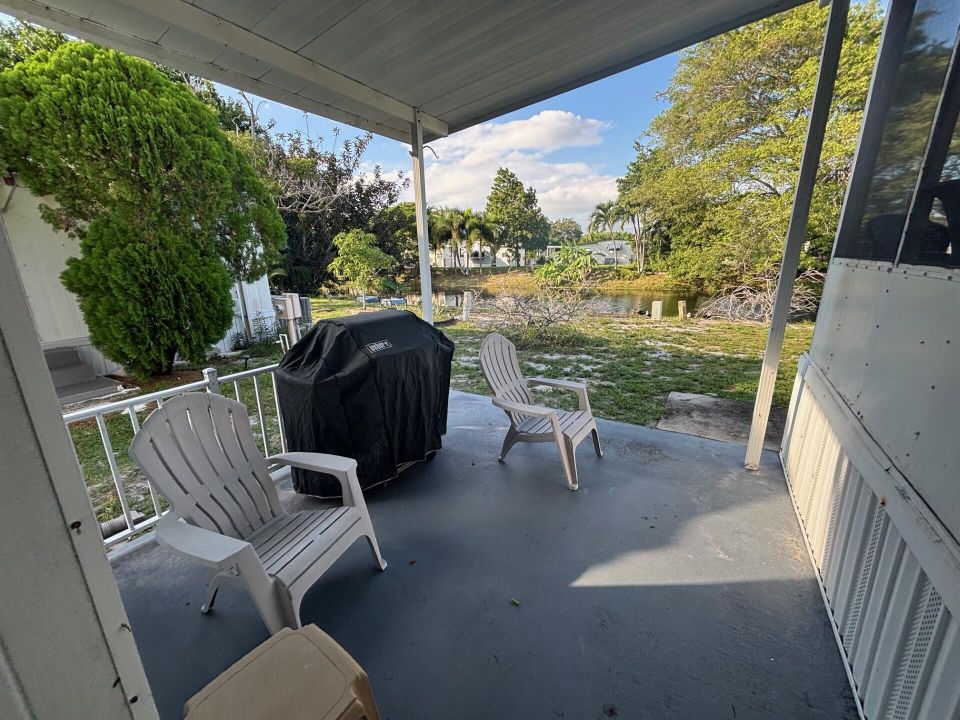 For Sale: $89,000 (2 beds, 2 baths, 1420 Square Feet)