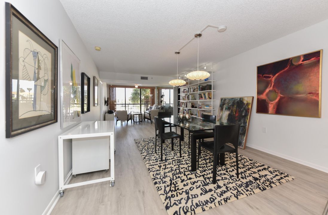 В аренду: $4,500 (2 спален, 2 ванн, 1385 Квадратных фут)