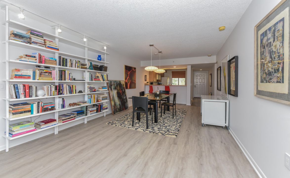 В аренду: $4,500 (2 спален, 2 ванн, 1385 Квадратных фут)