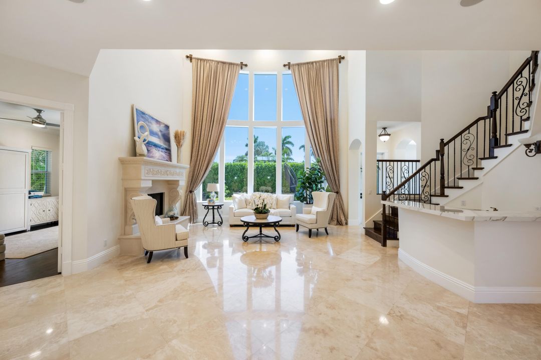 For Sale: $4,599,000 (6 beds, 6 baths, 4827 Square Feet)