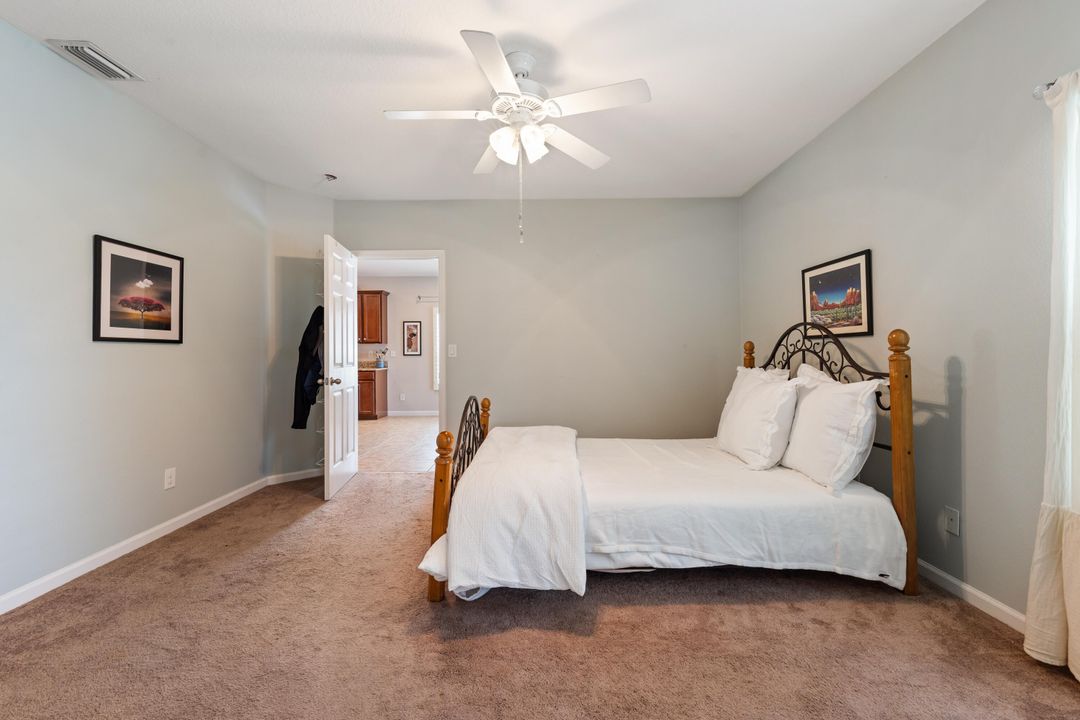 For Sale: $450,000 (4 beds, 2 baths, 1883 Square Feet)