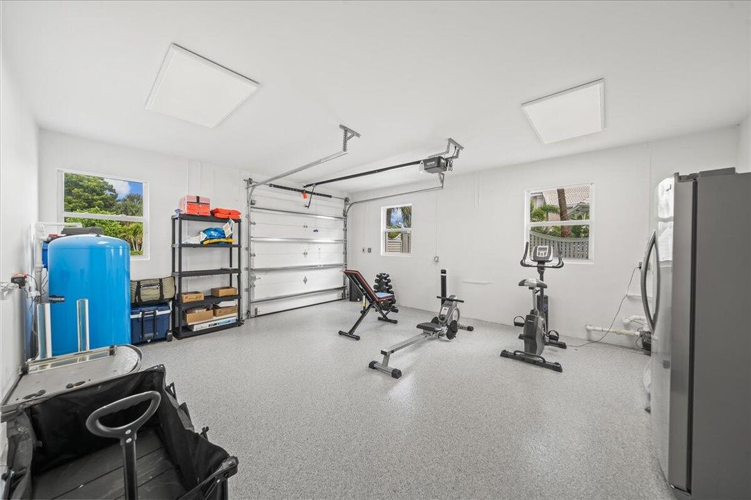 待售: $5,200,000 (8 贝兹, 6 浴室, 5452 平方英尺)