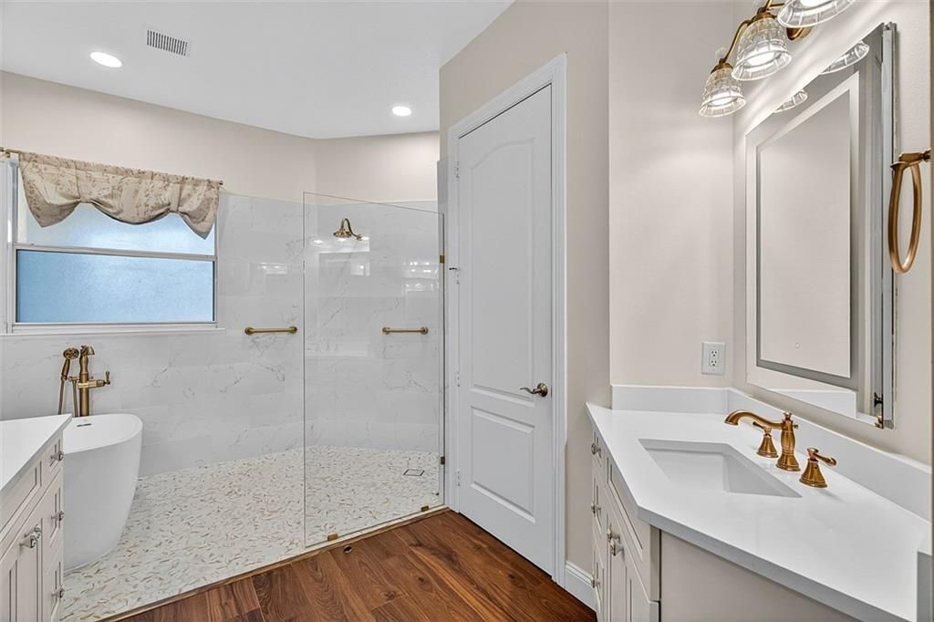 На продажу: $550,000 (3 спален, 3 ванн, 2554 Квадратных фут)