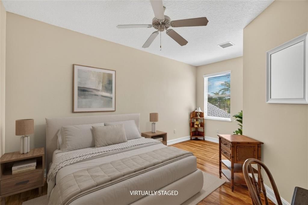 На продажу: $550,000 (3 спален, 3 ванн, 2554 Квадратных фут)