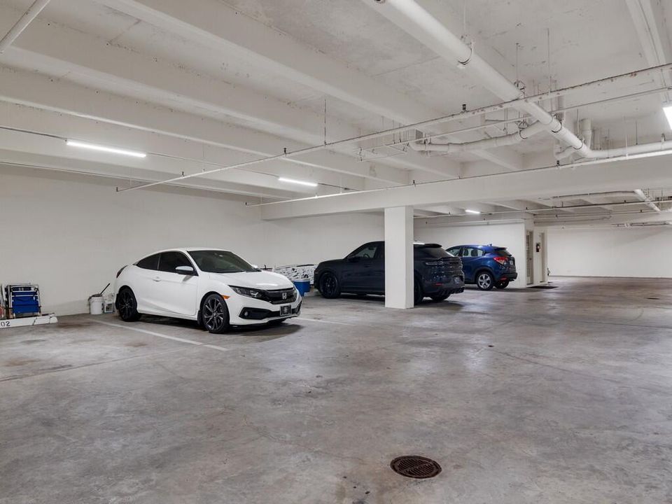 For Sale: $887,500 (2 beds, 2 baths, 1632 Square Feet)