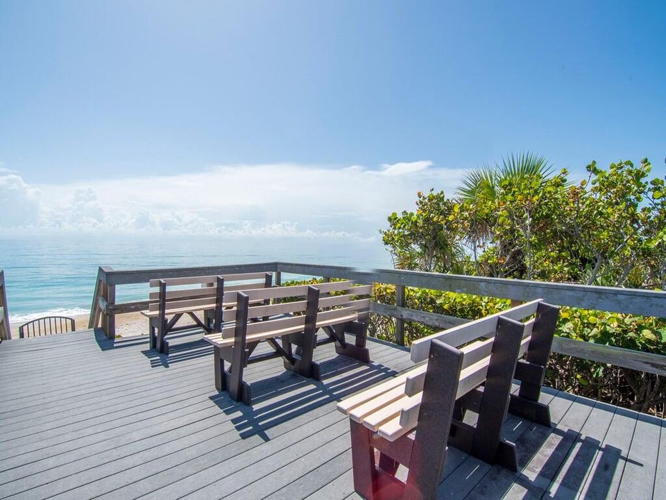 For Sale: $887,500 (2 beds, 2 baths, 1632 Square Feet)