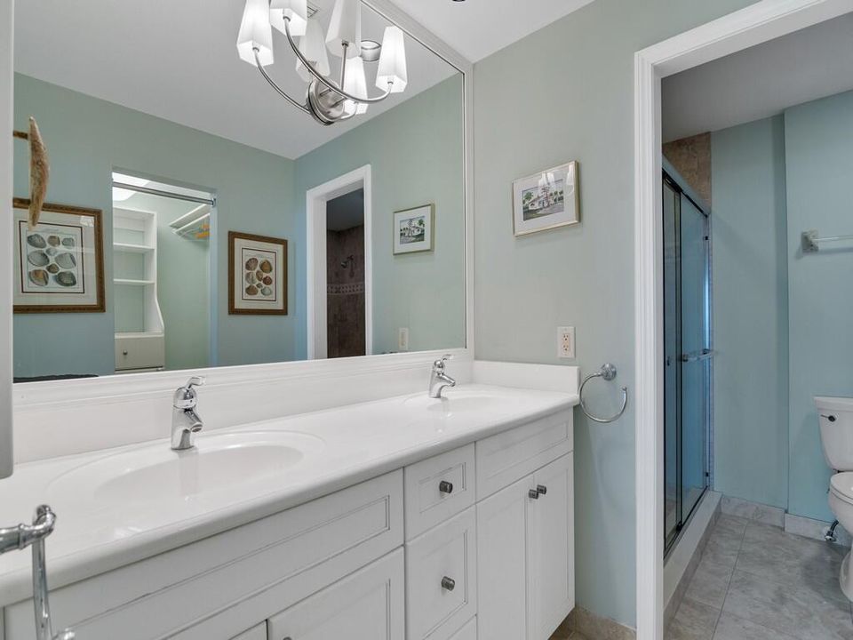 For Sale: $887,500 (2 beds, 2 baths, 1632 Square Feet)
