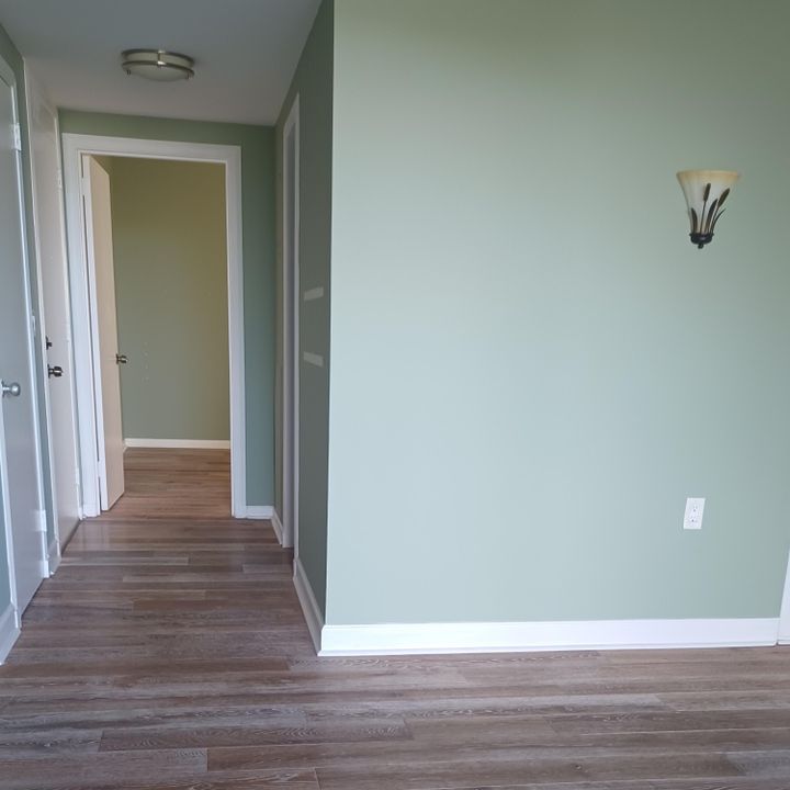 出租: $1,750 (1 贝兹, 1 浴室, 550 平方英尺)