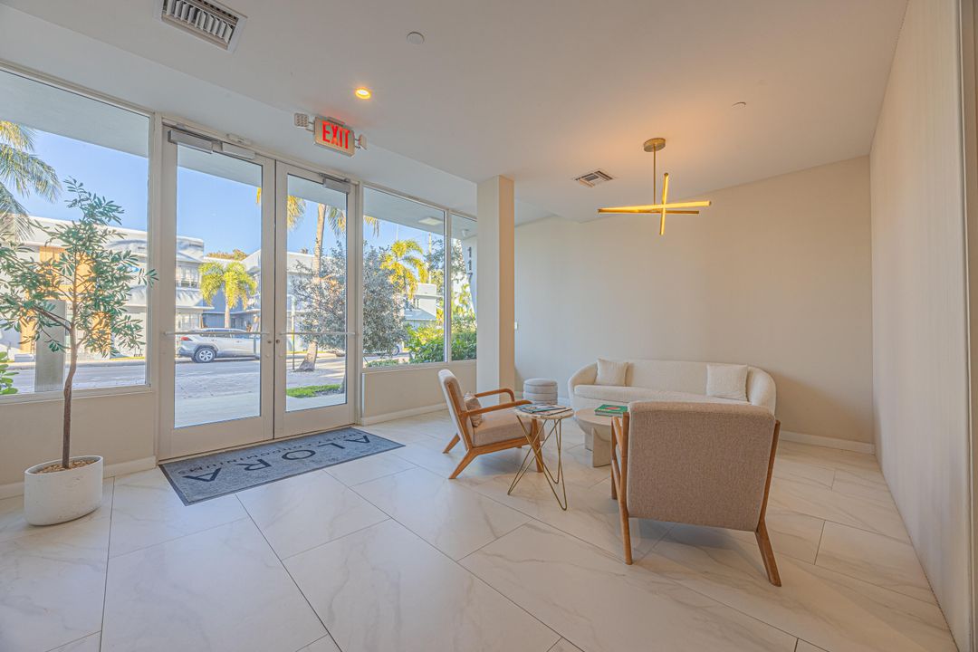 Active With Contract: $3,500 (2 beds, 2 baths, 1683 Square Feet)