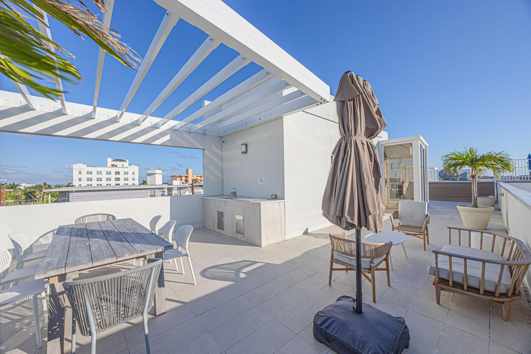 Active With Contract: $3,500 (2 beds, 2 baths, 1683 Square Feet)