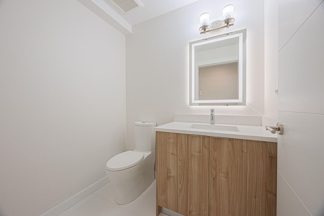 Active With Contract: $3,500 (2 beds, 2 baths, 1683 Square Feet)