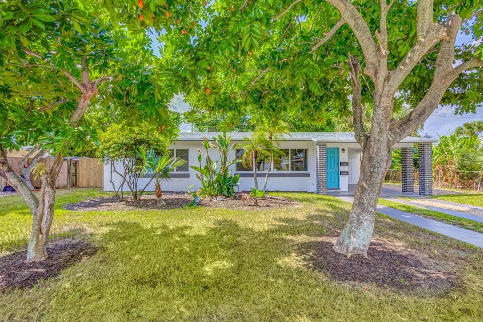 待售: $780,000 (0 贝兹, 0 浴室, 2296 平方英尺)