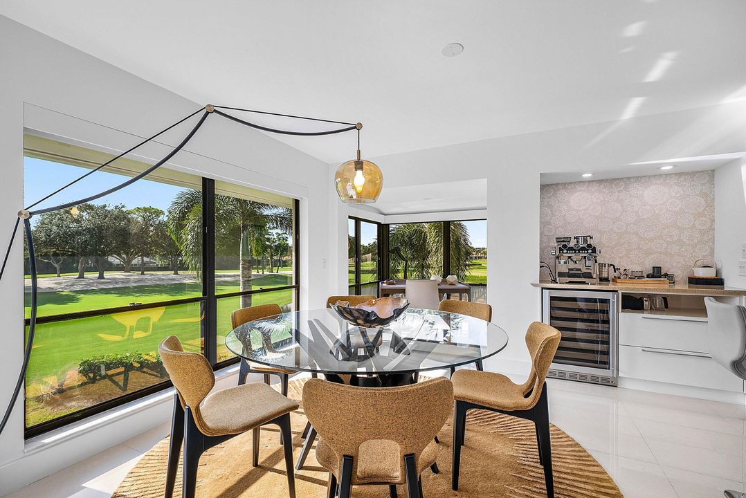 For Sale: $590,000 (2 beds, 2 baths, 1737 Square Feet)