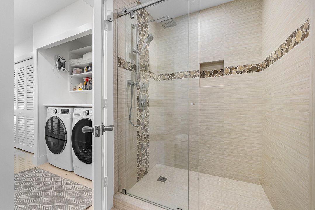 For Sale: $590,000 (2 beds, 2 baths, 1737 Square Feet)