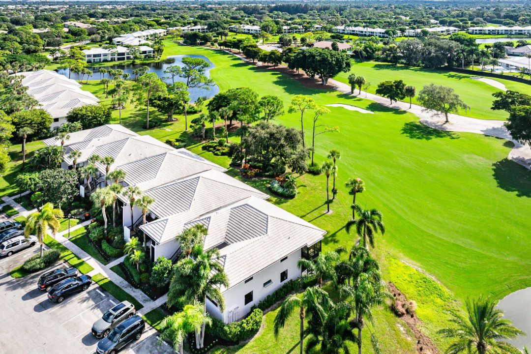 For Sale: $590,000 (2 beds, 2 baths, 1737 Square Feet)