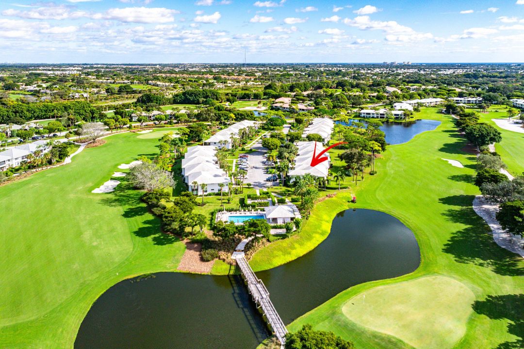 For Sale: $590,000 (2 beds, 2 baths, 1737 Square Feet)