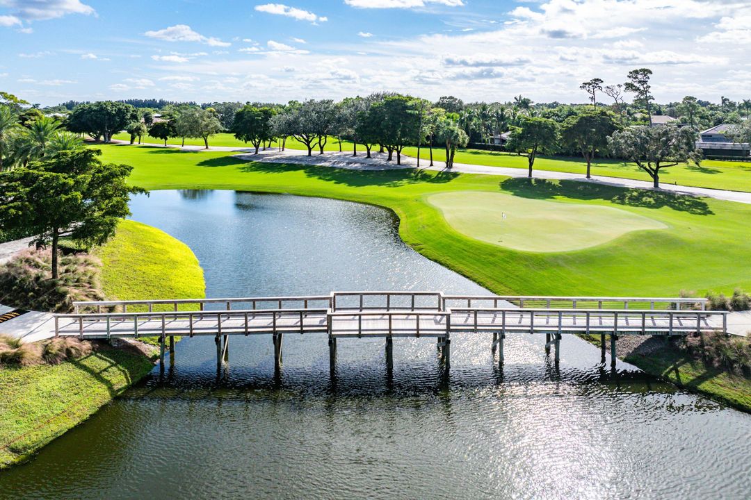 For Sale: $590,000 (2 beds, 2 baths, 1737 Square Feet)