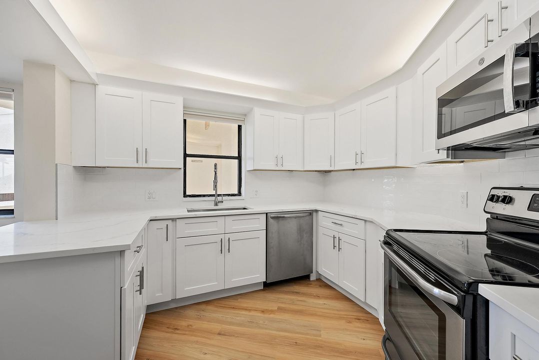 En Venta: $779,000 (3 camas, 3 baños, 1848 Pies cuadrados)