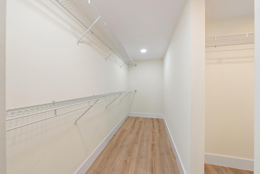 En Venta: $779,000 (3 camas, 3 baños, 1848 Pies cuadrados)