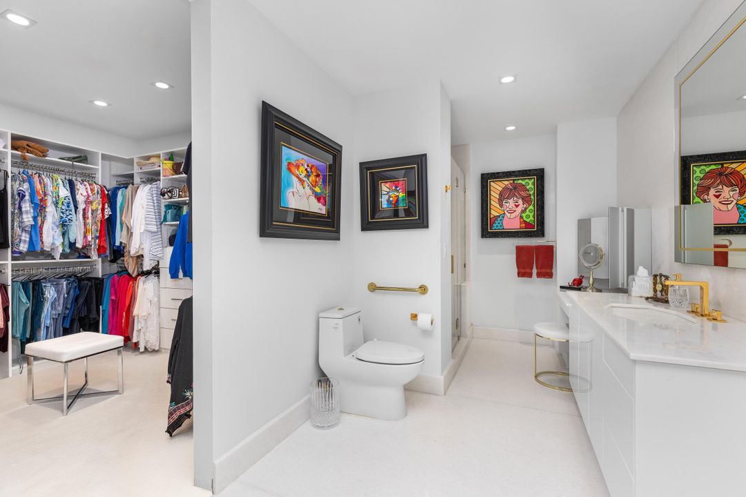 На продажу: $2,850,000 (2 спален, 3 ванн, 2810 Квадратных фут)