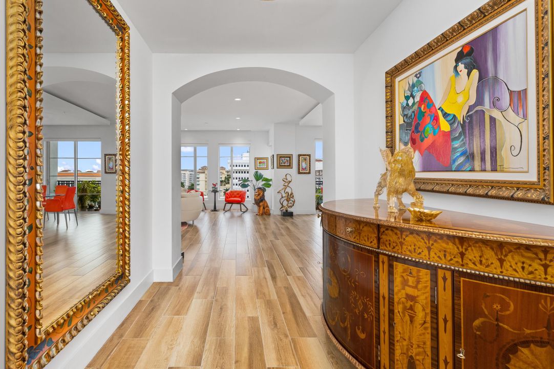 На продажу: $2,850,000 (2 спален, 3 ванн, 2810 Квадратных фут)