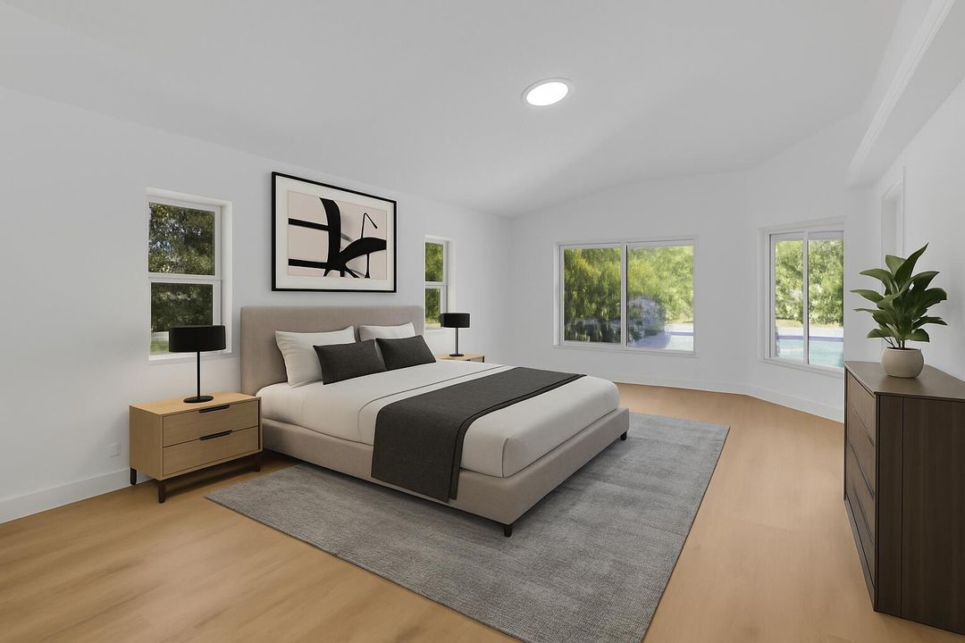 For Sale: $949,900 (4 beds, 2 baths, 2801 Square Feet)