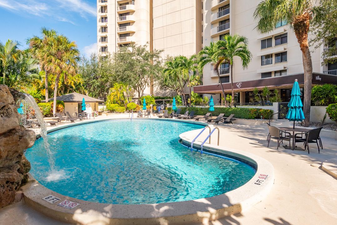 En Venta: $499,000 (3 camas, 3 baños, 2334 Pies cuadrados)