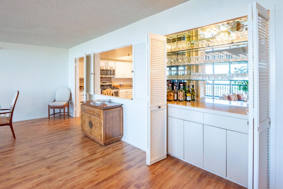 En Venta: $499,000 (3 camas, 3 baños, 2334 Pies cuadrados)