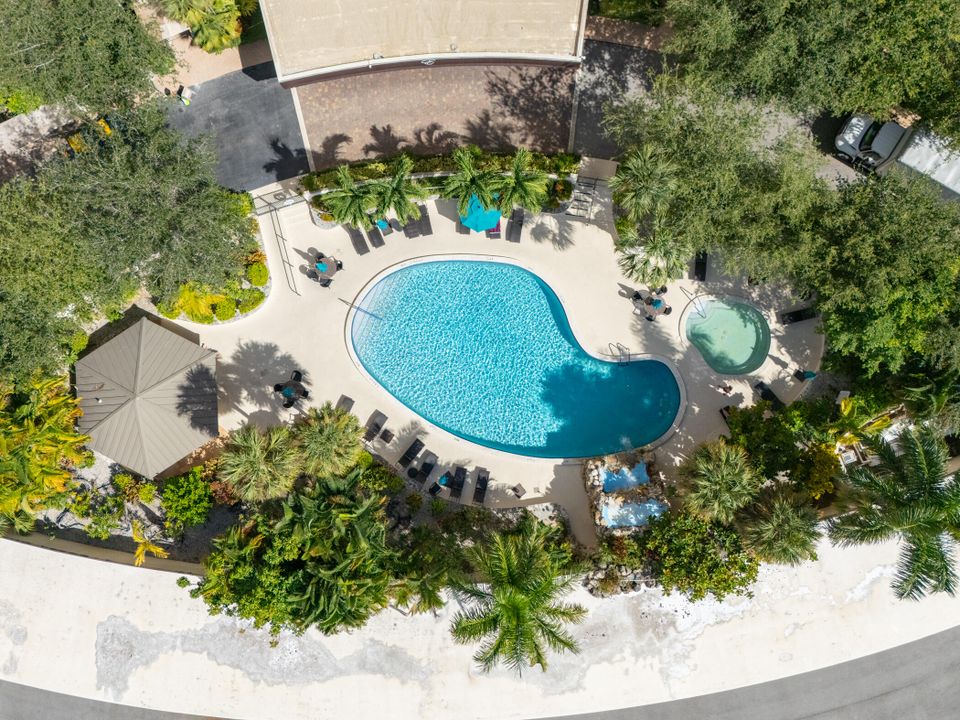 En Venta: $499,000 (3 camas, 3 baños, 2334 Pies cuadrados)