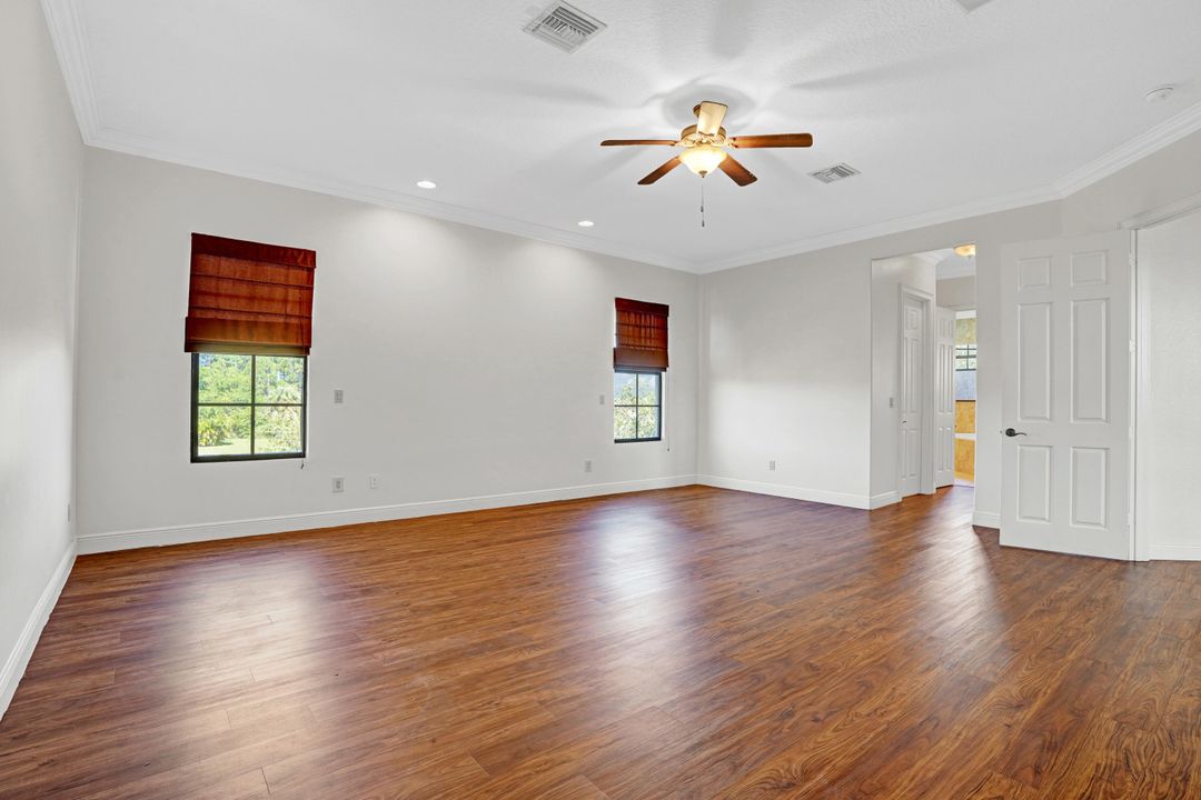 For Sale: $775,000 (6 beds, 3 baths, 4189 Square Feet)