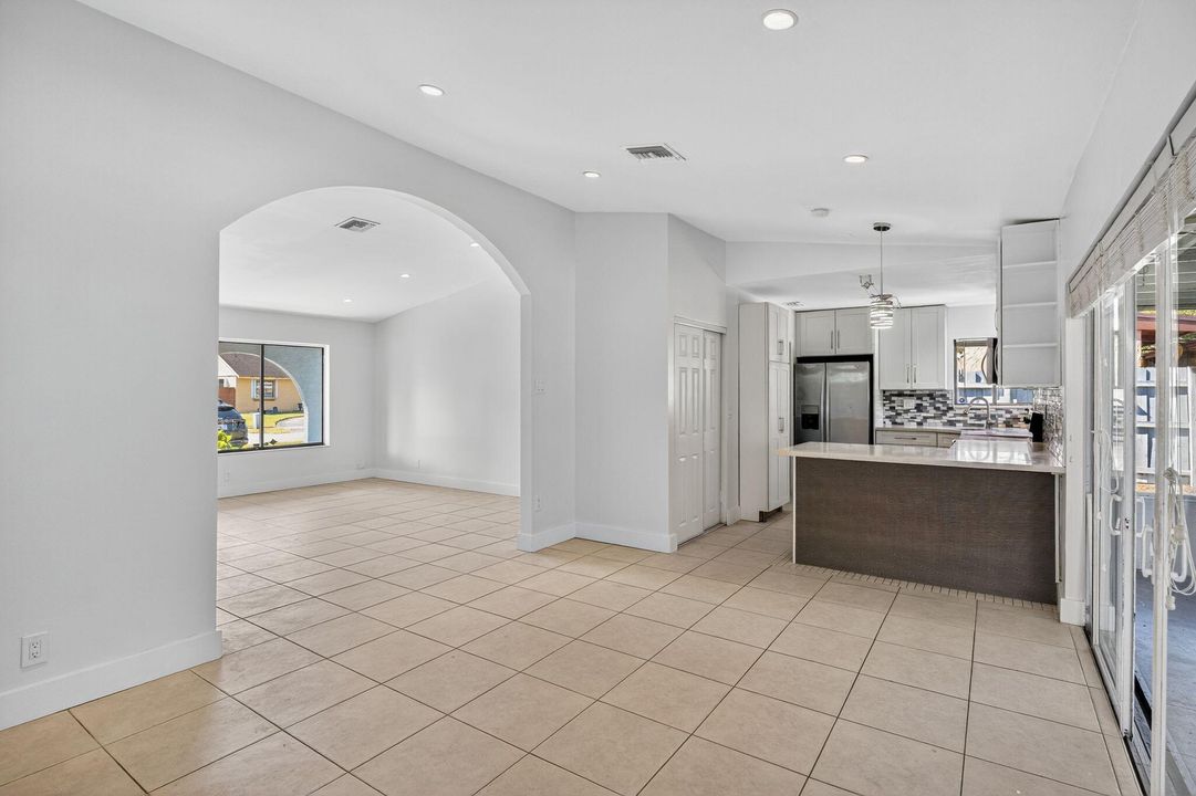 Active With Contract: $533,000 (4 beds, 2 baths, 1490 Square Feet)