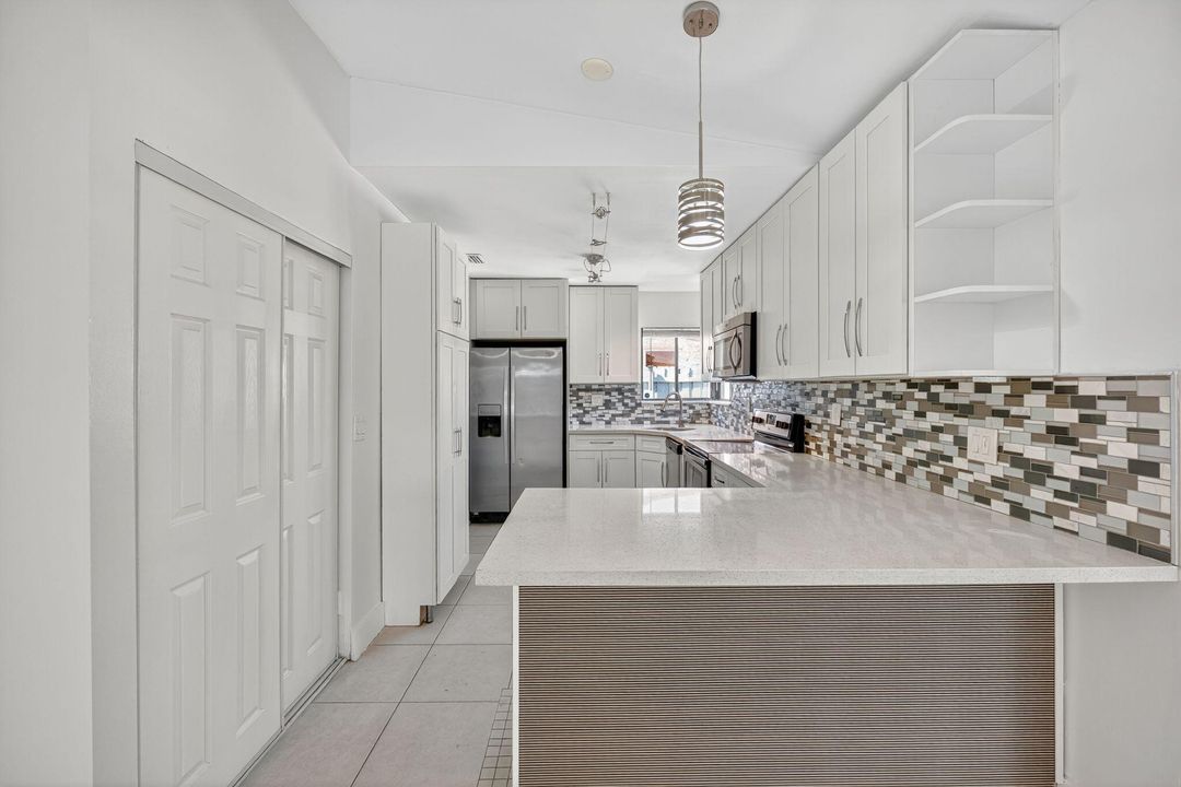 Active With Contract: $533,000 (4 beds, 2 baths, 1490 Square Feet)