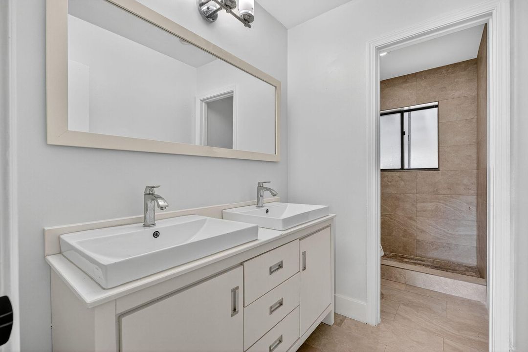 Active With Contract: $533,000 (4 beds, 2 baths, 1490 Square Feet)