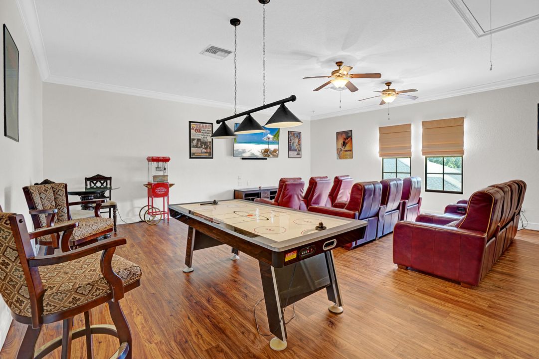 For Sale: $775,000 (6 beds, 3 baths, 4189 Square Feet)