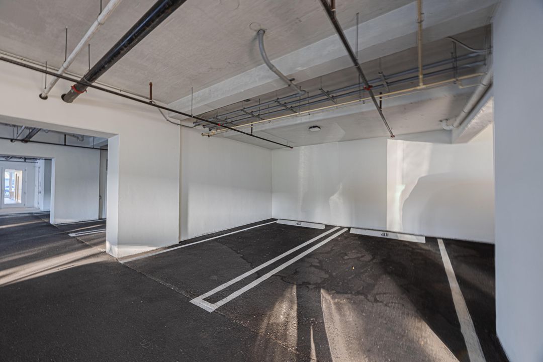 Active With Contract: $3,500 (2 beds, 2 baths, 1683 Square Feet)