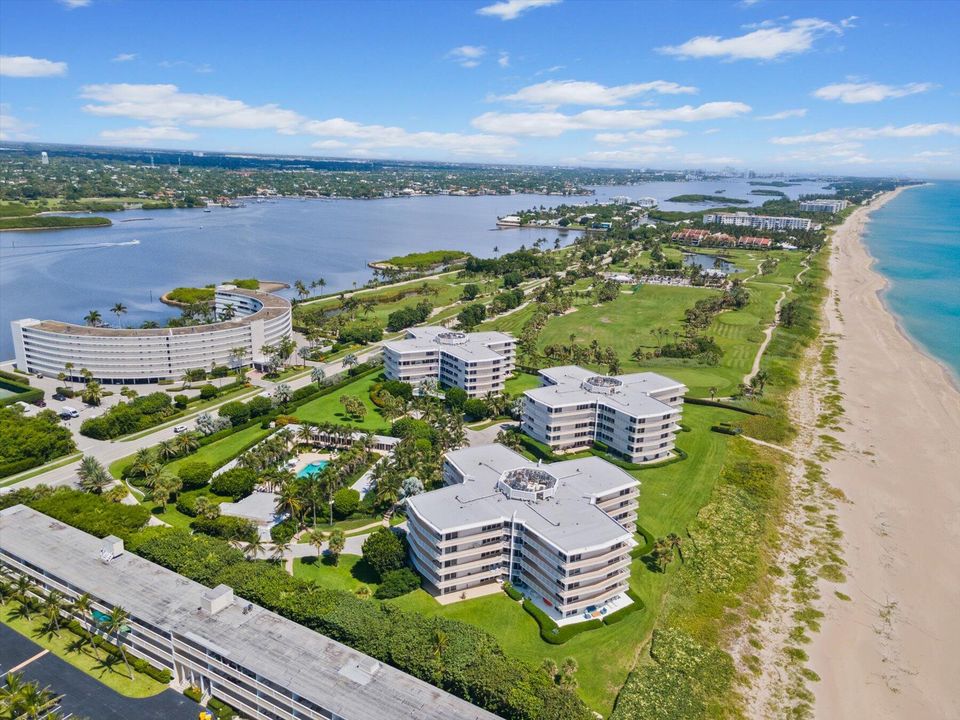 待售: $3,295,000 (3 贝兹, 3 浴室, 2590 平方英尺)