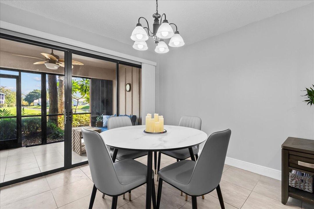 待售: $315,000 (2 贝兹, 2 浴室, 1162 平方英尺)