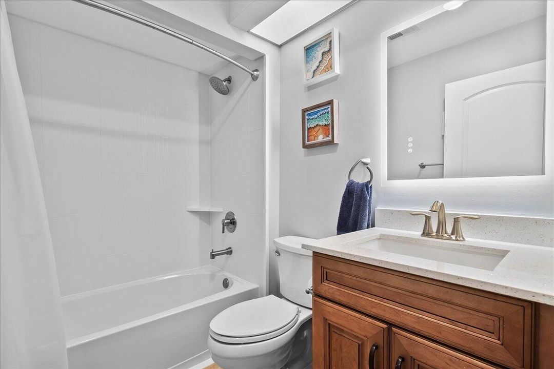 待售: $315,000 (2 贝兹, 2 浴室, 1162 平方英尺)