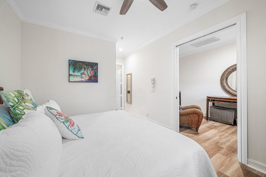 待售: $719,900 (2 贝兹, 2 浴室, 1404 平方英尺)