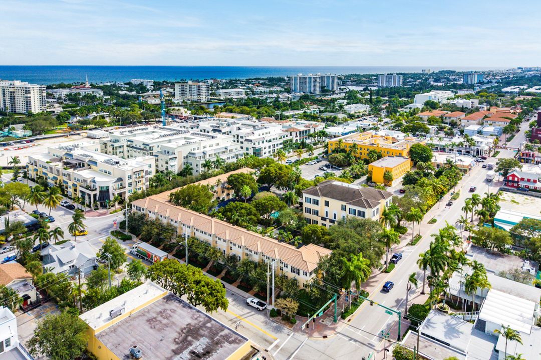 待售: $719,900 (2 贝兹, 2 浴室, 1404 平方英尺)