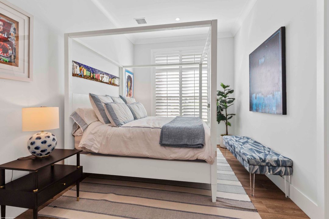 For Sale: $6,899,000 (5 beds, 5 baths, 5764 Square Feet)