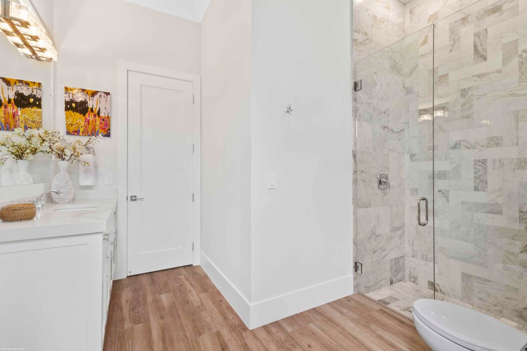 For Sale: $6,899,000 (5 beds, 5 baths, 5764 Square Feet)